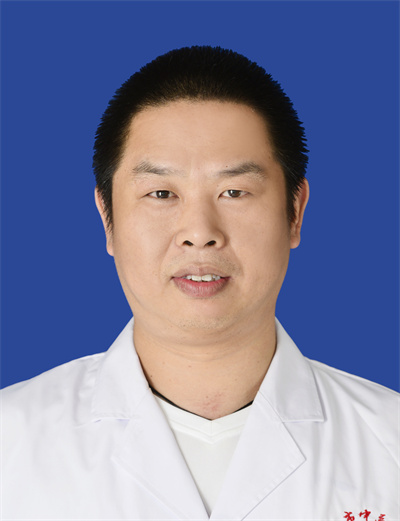 束泰